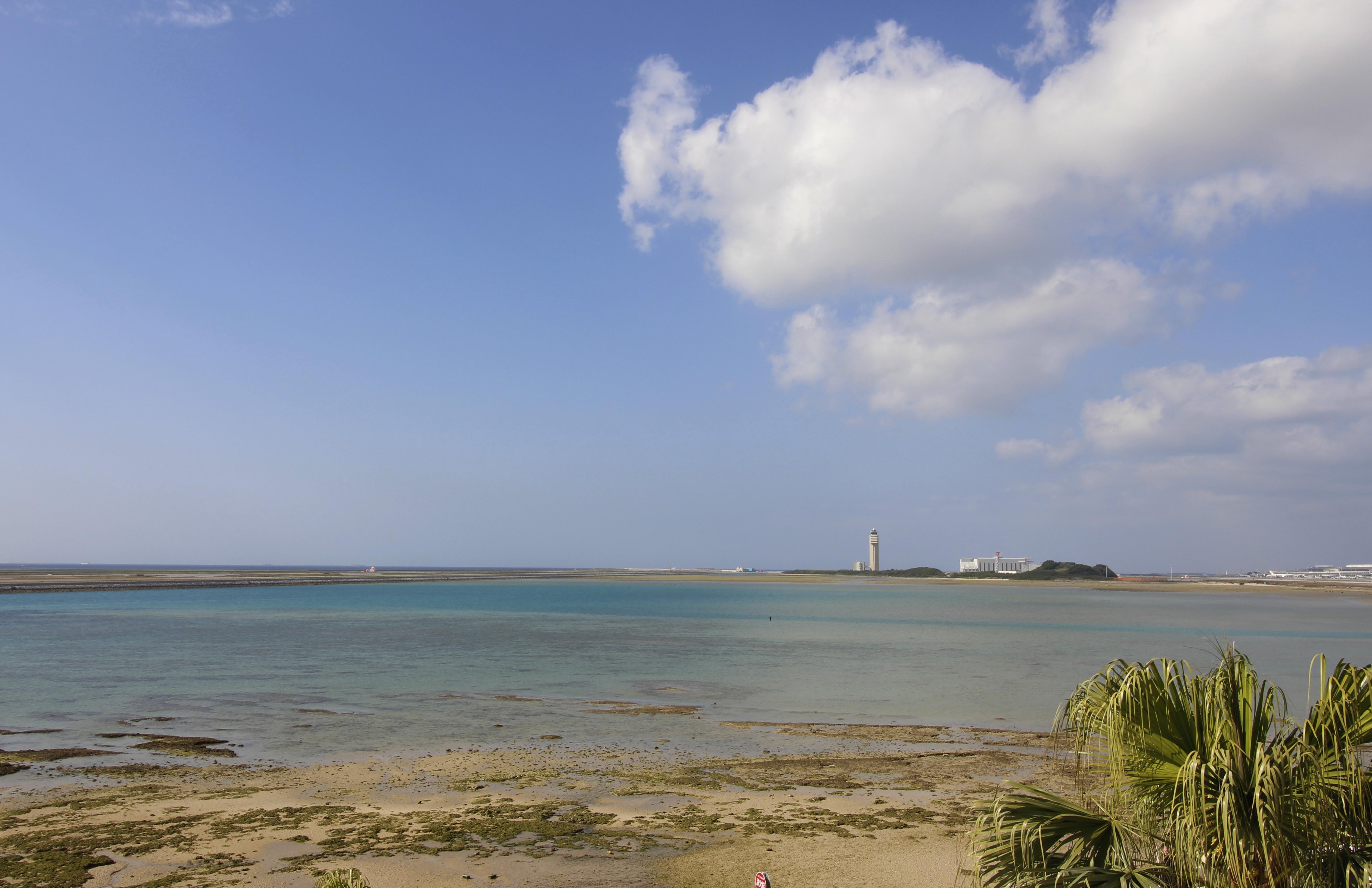 The attractions of Okinawa, a sightseeing destination you can enjoy together with karate